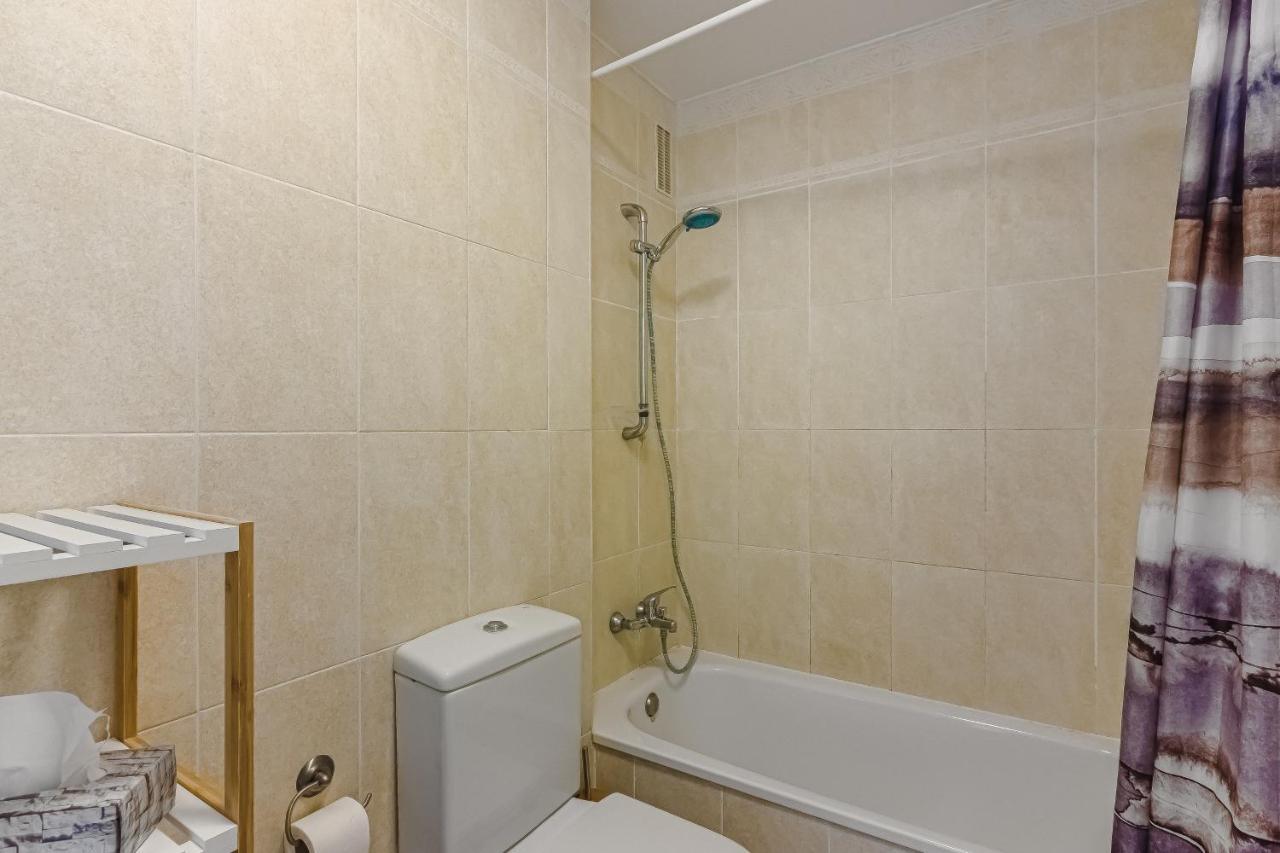 אדחה Cozy Apartment In El Duque By Altamarhomes מראה חיצוני תמונה